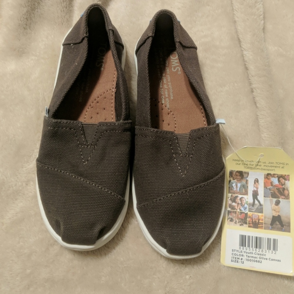 Toms size 12 Youth Classic-Tarmac Olive Canvas